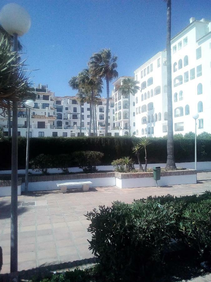 Marina Real 214 - puerto de la duquesa Apartamento Castillo de Sabinillas Exterior foto